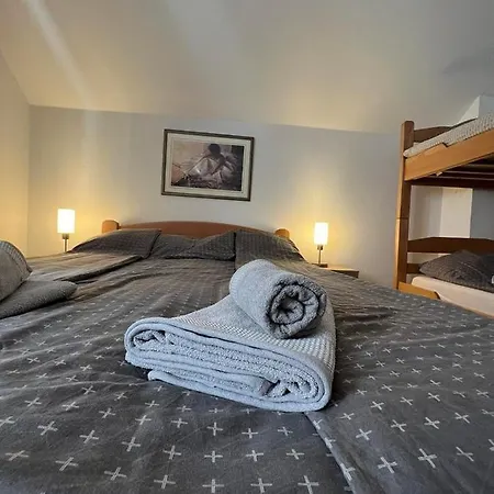 Valentina Vikendica Divčibare