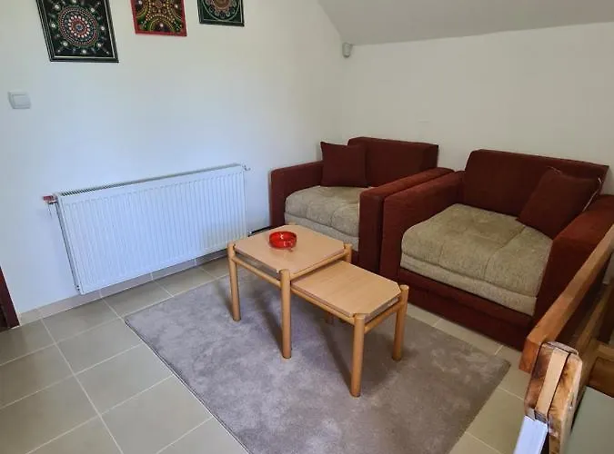 Feriehus Valentina Vikendica *