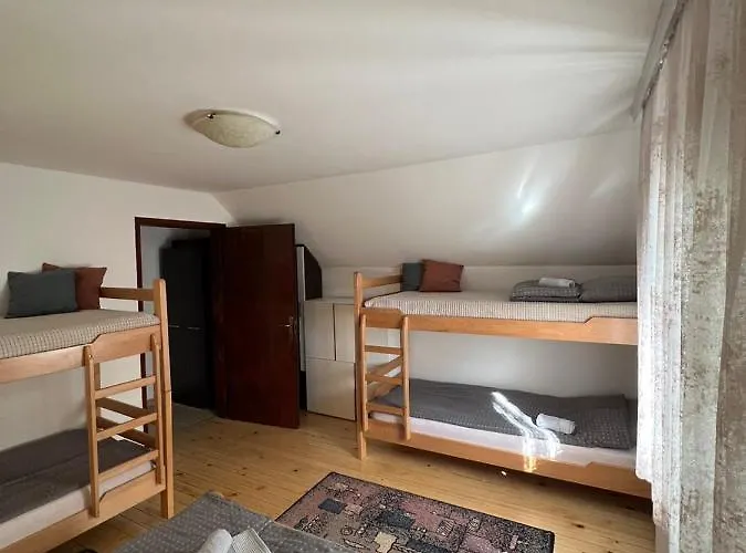 Valentina Vikendica Divčibare